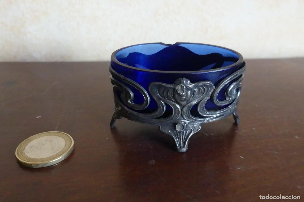 Antig&uuml;edades: PEQUE&Ntilde;O SALERO DE PELLIZCO MODERNISTA ( 1900-10 )( PAGO POR BIZUM )
