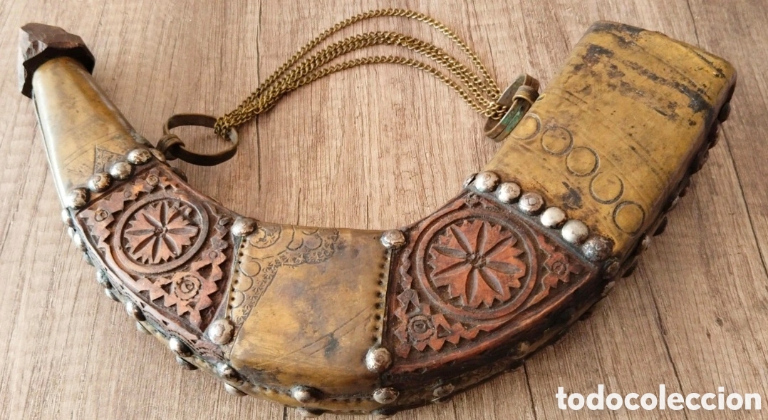 Antig&uuml;edades: Polvorera artesanal otomana, s. XIX de