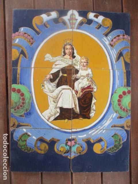 Antig&uuml;edades: retablo cer&aacute;mico azulejos Virgen del Carmen Mensaque
