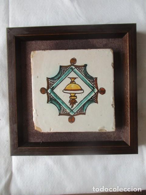 Antig&uuml;edades: Azulejo antiguo enmarcado - Foto 1