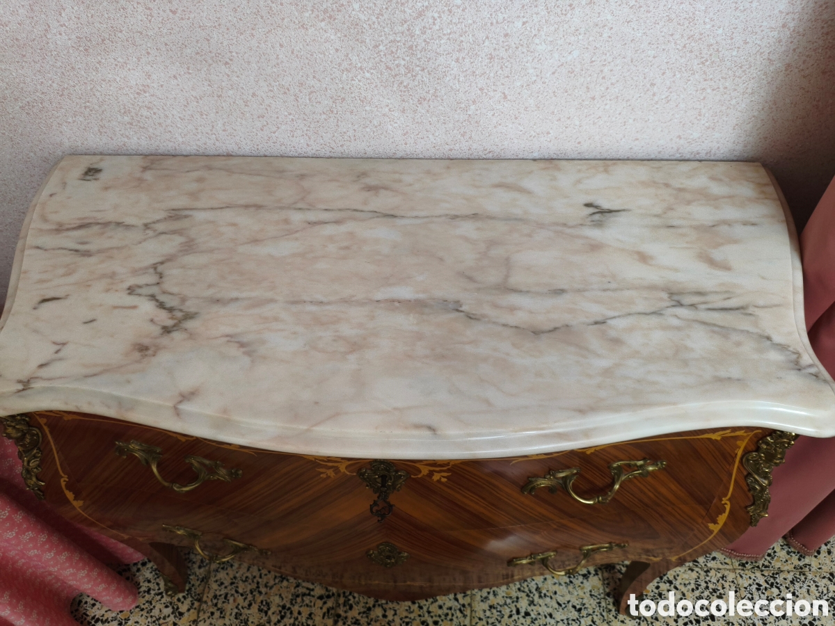 Antig&uuml;edades: C&oacute;moda estilo Luis XVI - Foto 2
