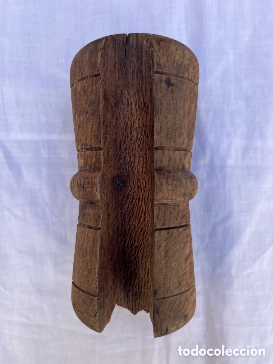 Antig&uuml;edades: Abre ca&ntilde;as de madera antiguo