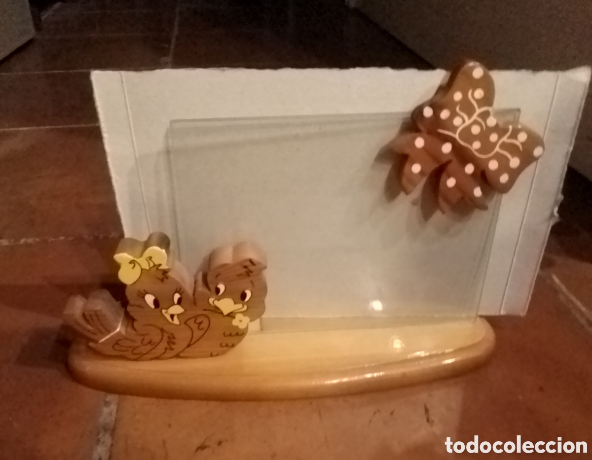 Antig&uuml;edades: Portarretratos infantil de madera - Foto 2