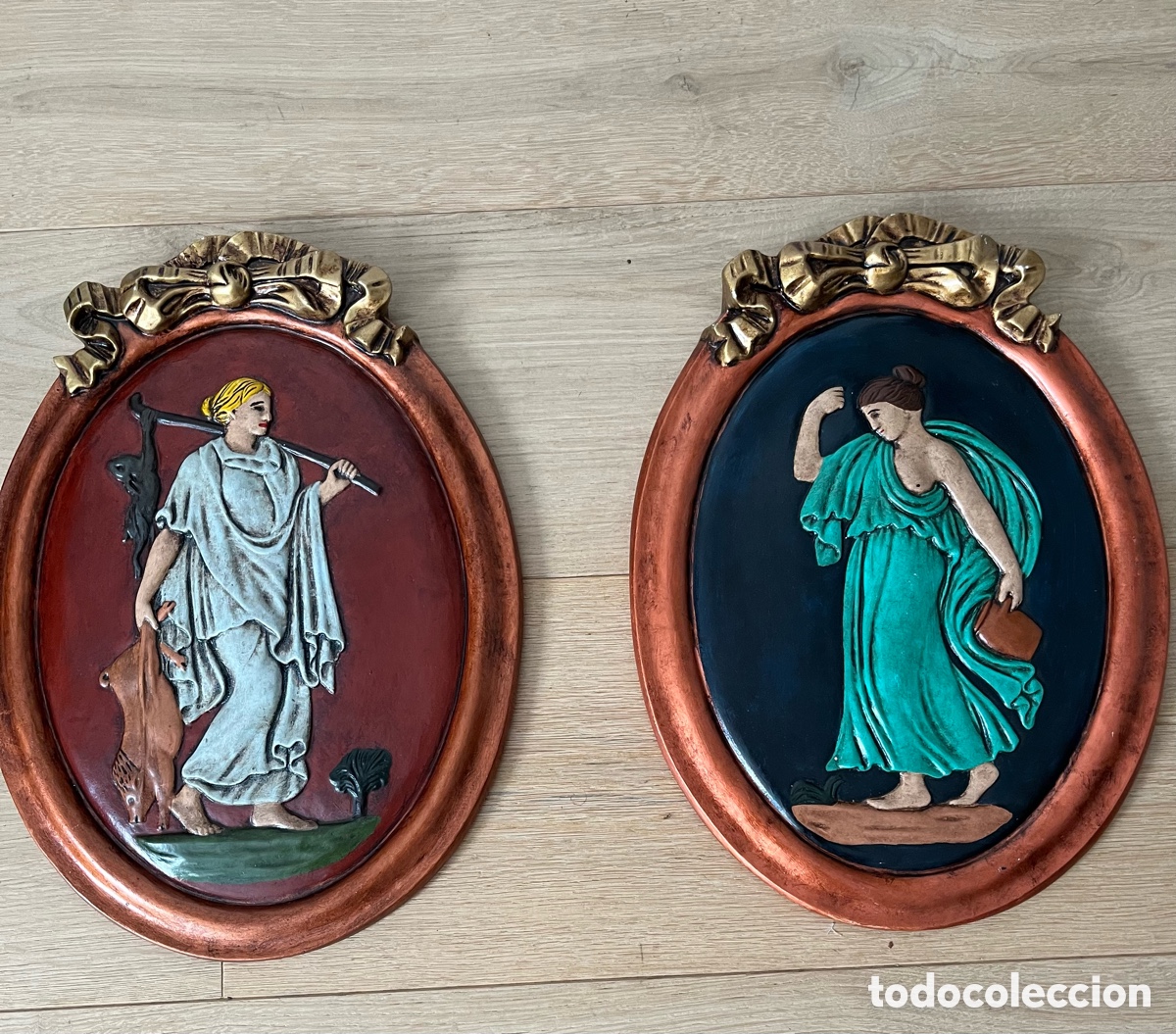Antig&uuml;edades: Medallonea Ovolados Vintage (pareja)- Relieves de Escayola Estilo Cl&aacute;sico