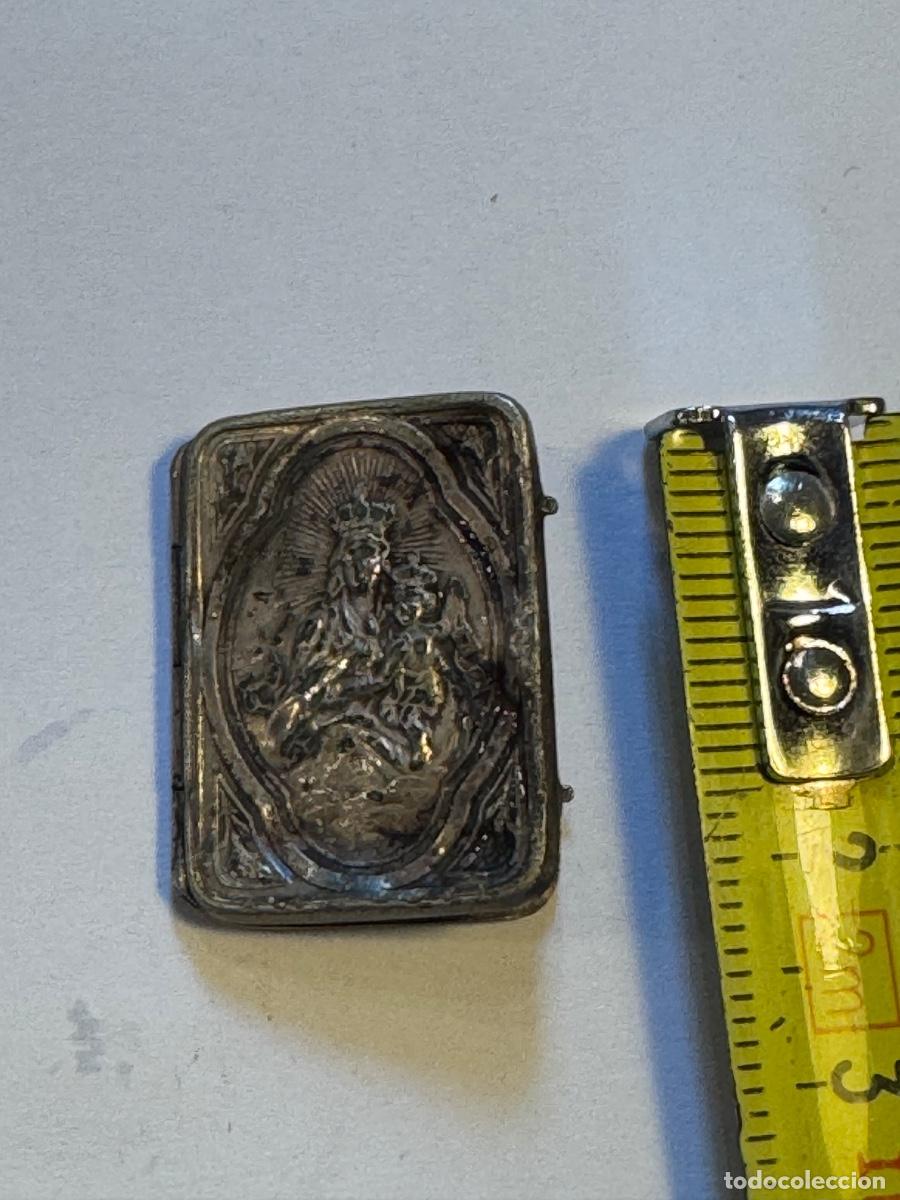Antig&uuml;edades: LIBRO RELIGIOSO MINIATURA EN METAL / COMPRA MIN&Iacute;MA 5 &euro;