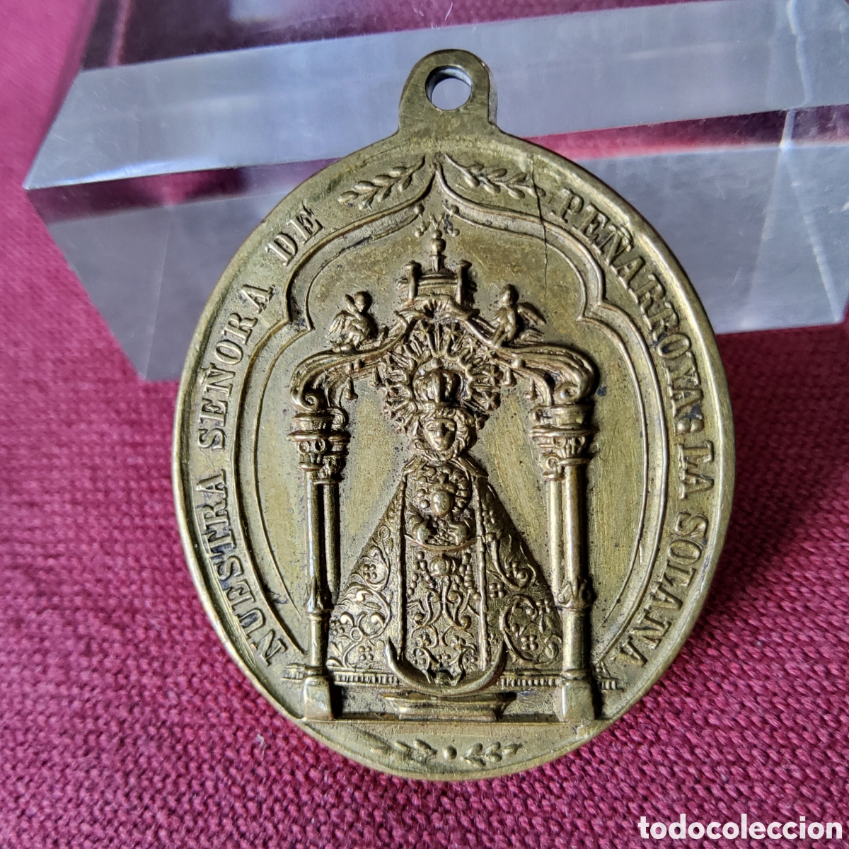 Antig&uuml;edades: ANTIGUA MEDALLA OVALADA DE NTRA. SRA. DE PE&Ntilde;ARROYA, LA SOLANA Y EL SSmo. CRISTO DE LA AGONIA
