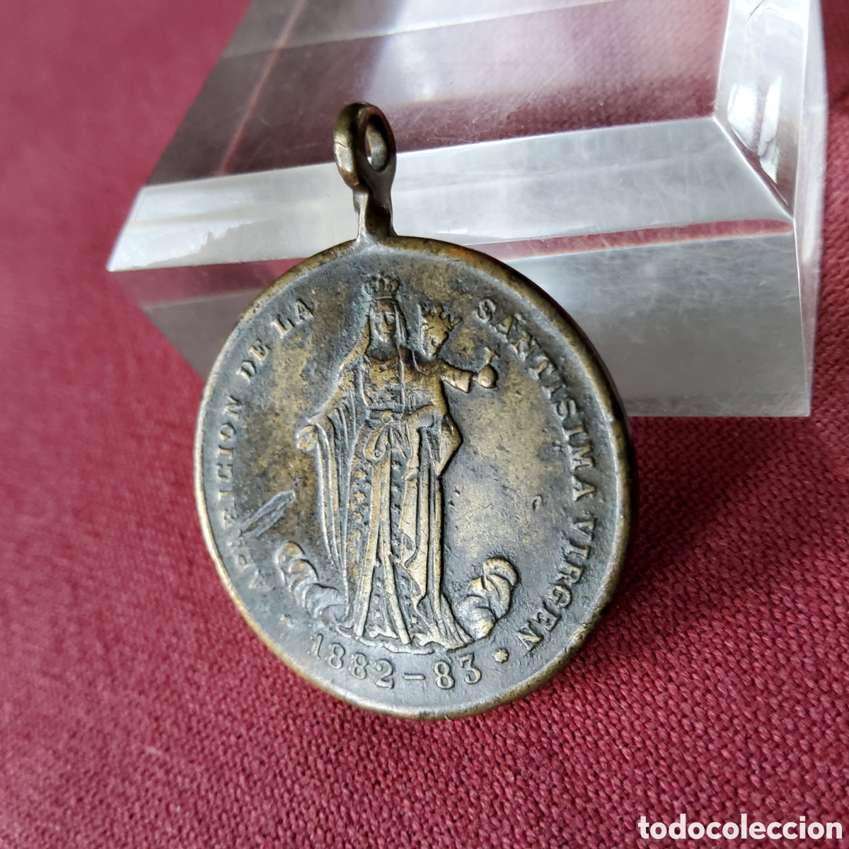 Antig&uuml;edades: ANTIGUA MEDALLA DE BRONCE DE LA APARICI&Oacute;N DE LA SANTISIMA VIRGEN 1982-83