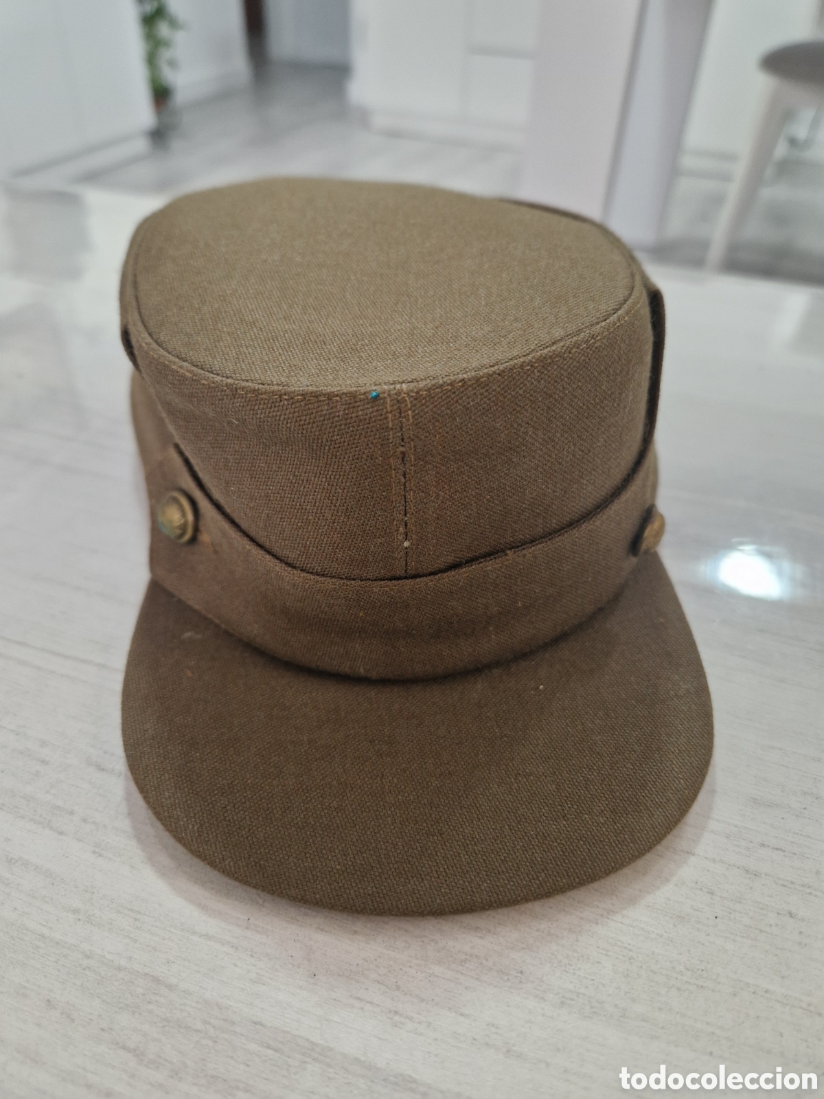 Antig&uuml;edades: Gorra del Ejercito espa&ntilde;ol