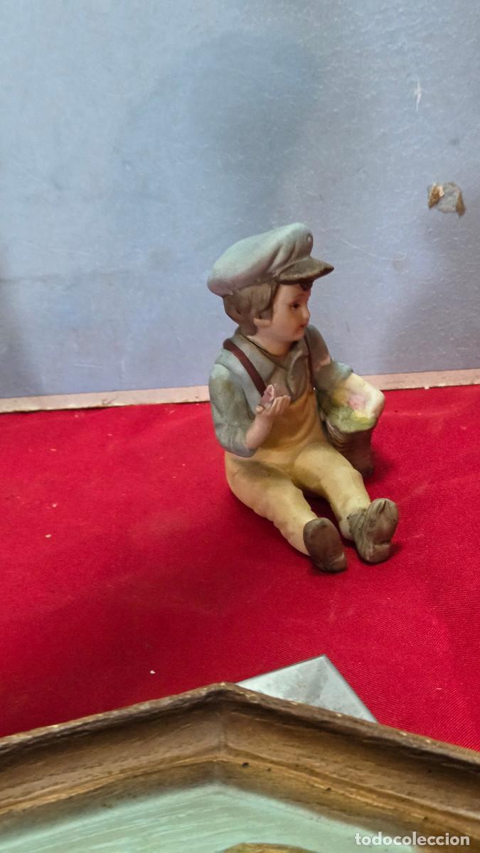 Antig&uuml;edades: figura de porcelana biscuis