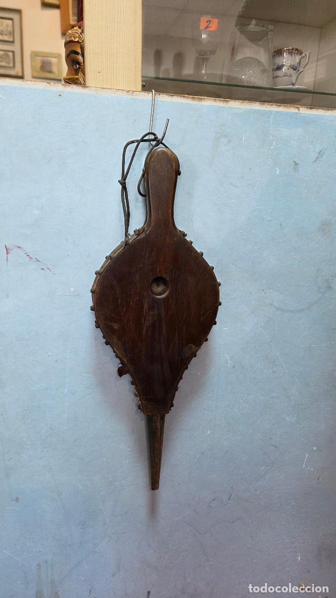 Antig&uuml;edades: fuelle de madera para chimenea