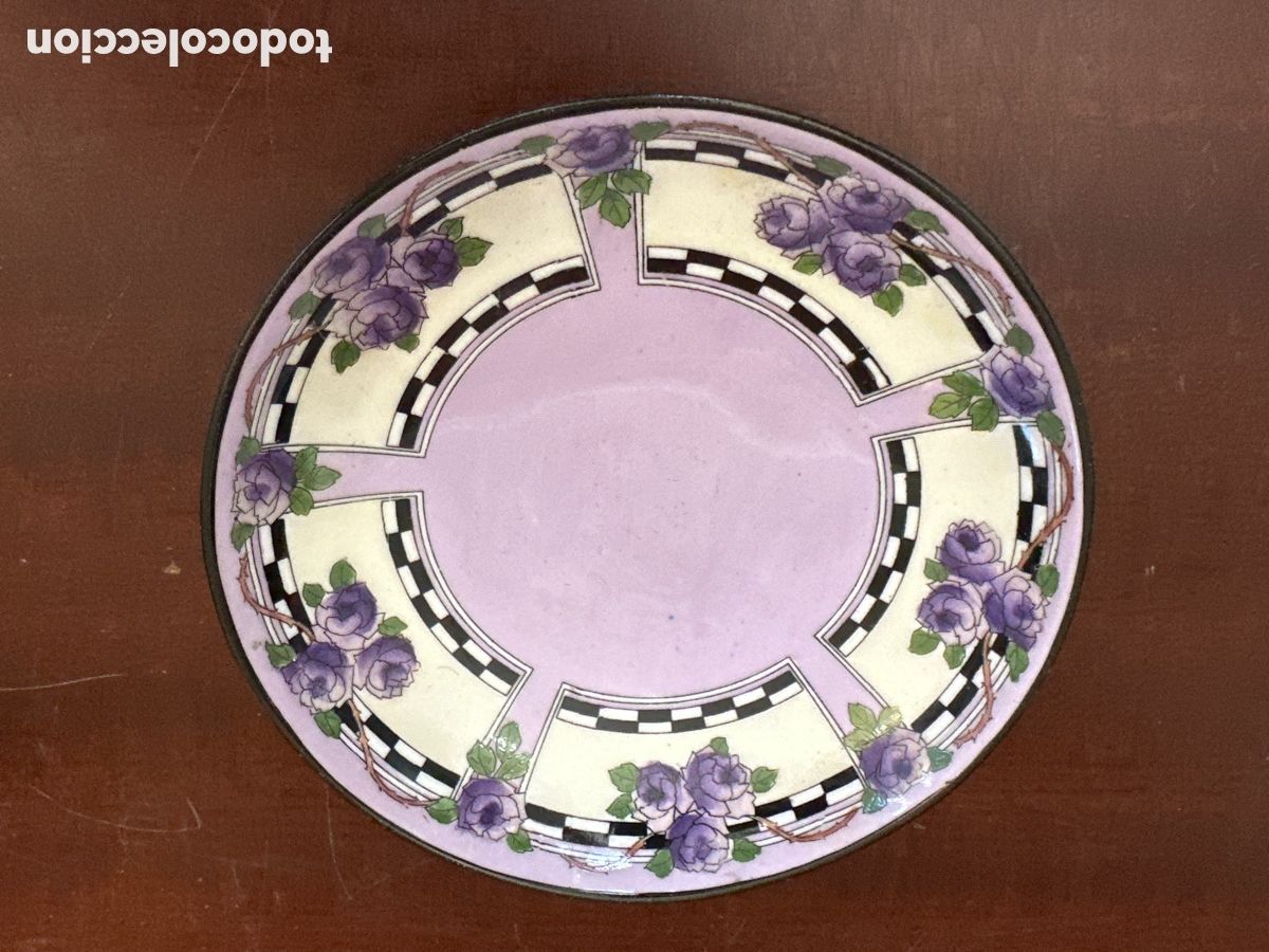 Antig&uuml;edades: PLATO PEQUE&Ntilde;O EN FORMA DE CUENCO ROYAL DOULTON CIRCA 1910