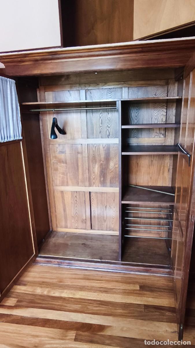 Antig&uuml;edades: Armario cl&aacute;sico de madera maciza - Foto 7