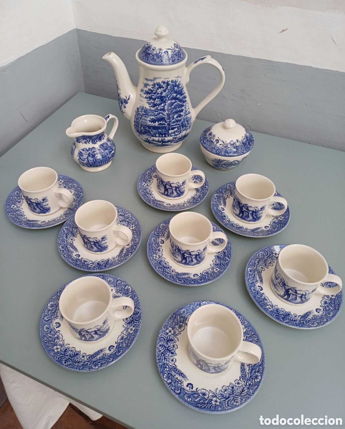 Antig&uuml;edades: Juego de caf&eacute; porcelana Inglesa, Churchill