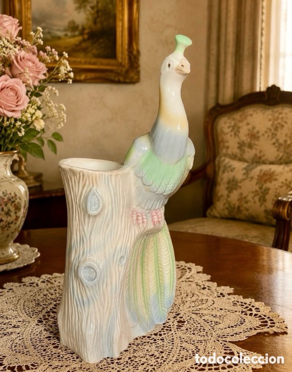 Antig&uuml;edades: Jarr&oacute;n Vintage Pavo Real Porcelana 30cm