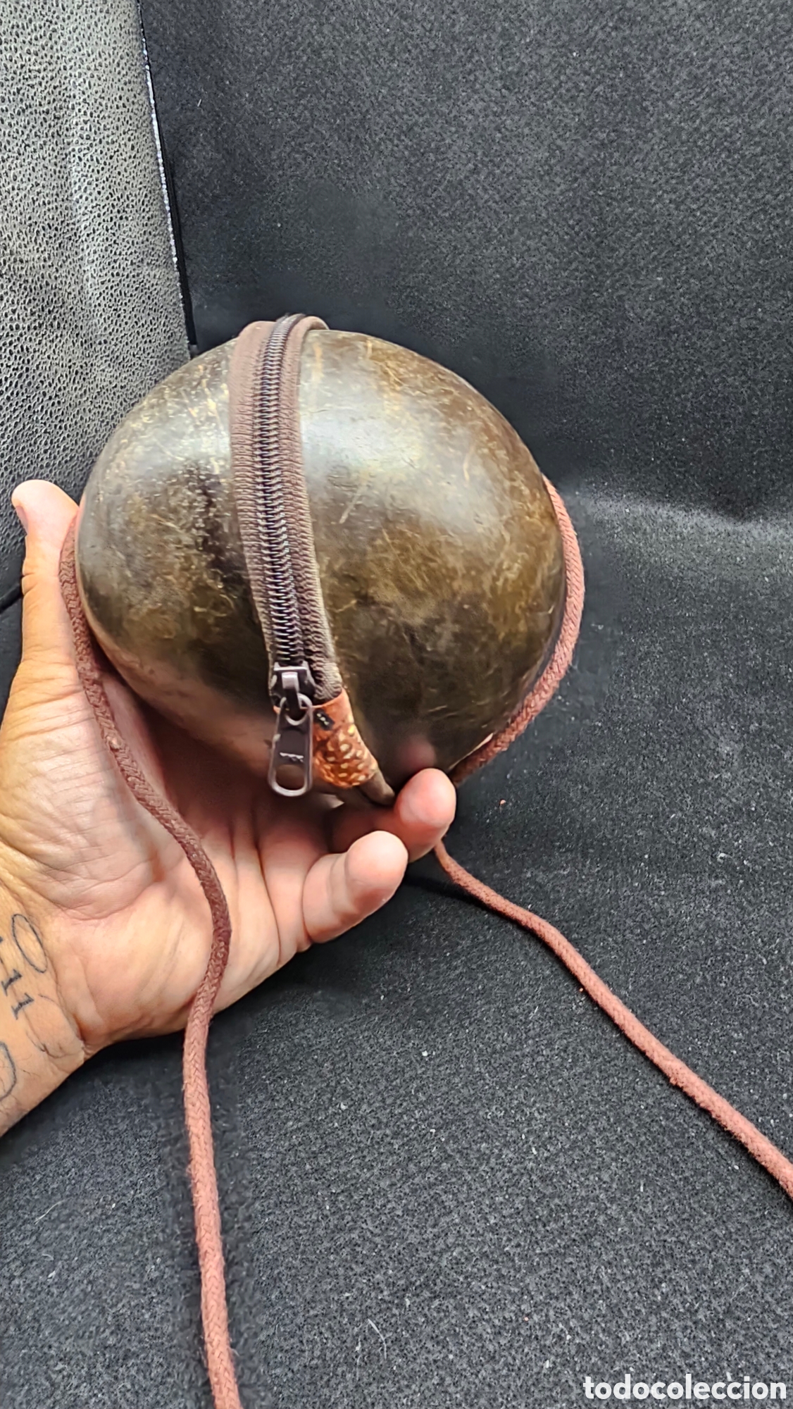 Antig&uuml;edades: Bolso d&eacute;cada de los 80 hecho de coco