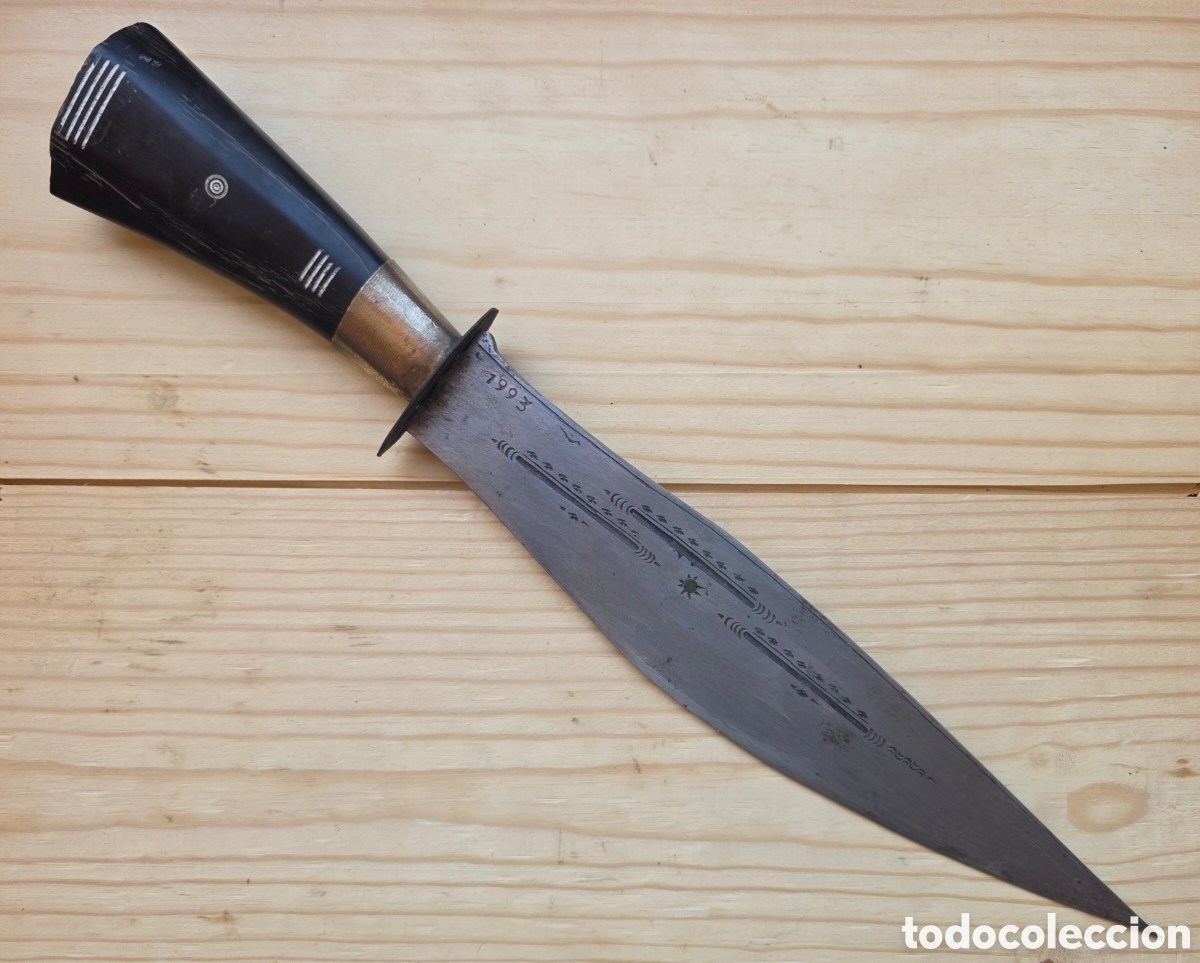 Antig&uuml;edades: CUCHILLO TRADICIONAL TAILAND&Eacute;S &ndash; DHA / DAAB &ndash; A&Ntilde;O 1993