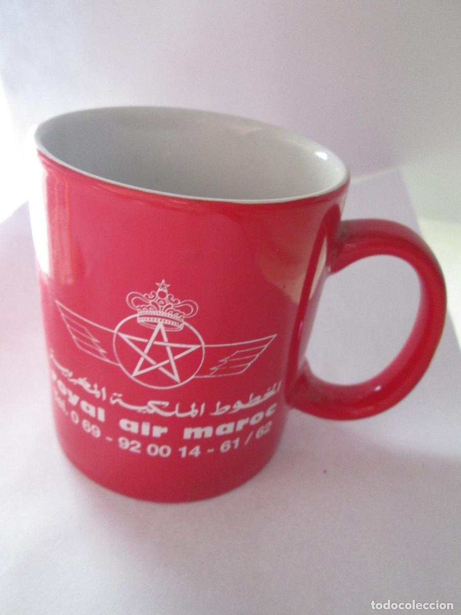 Antig&uuml;edades: TAZA DE DESAYUNO PORCELANA ROJA - PUBLICIDAD ROYAL AIR MAROC - POR DENTRO BLANCA