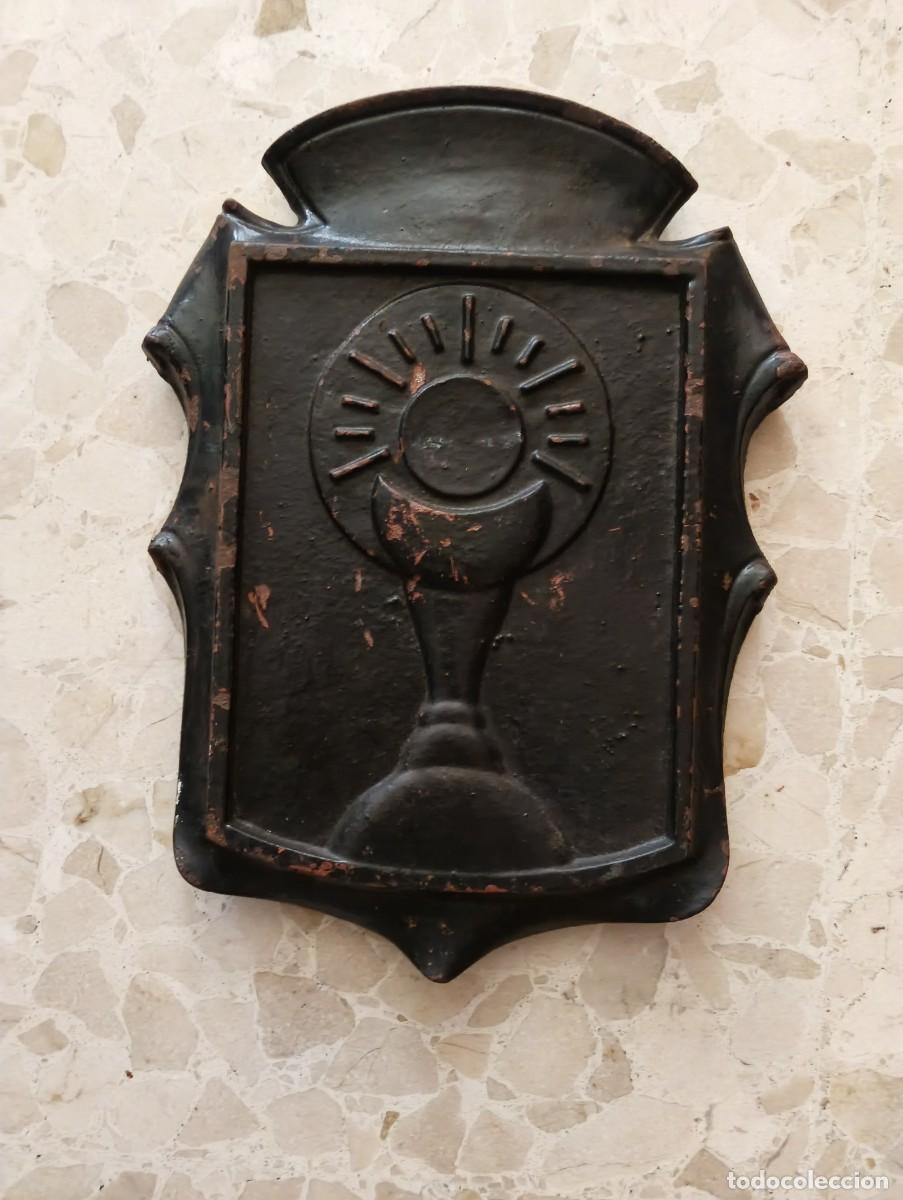 Antig&uuml;edades: ANTIGUO FRONTAL PUERTA DE SAGRARIO EN FUNDICION DE HIERRO - SIGLOS XVI - XVII