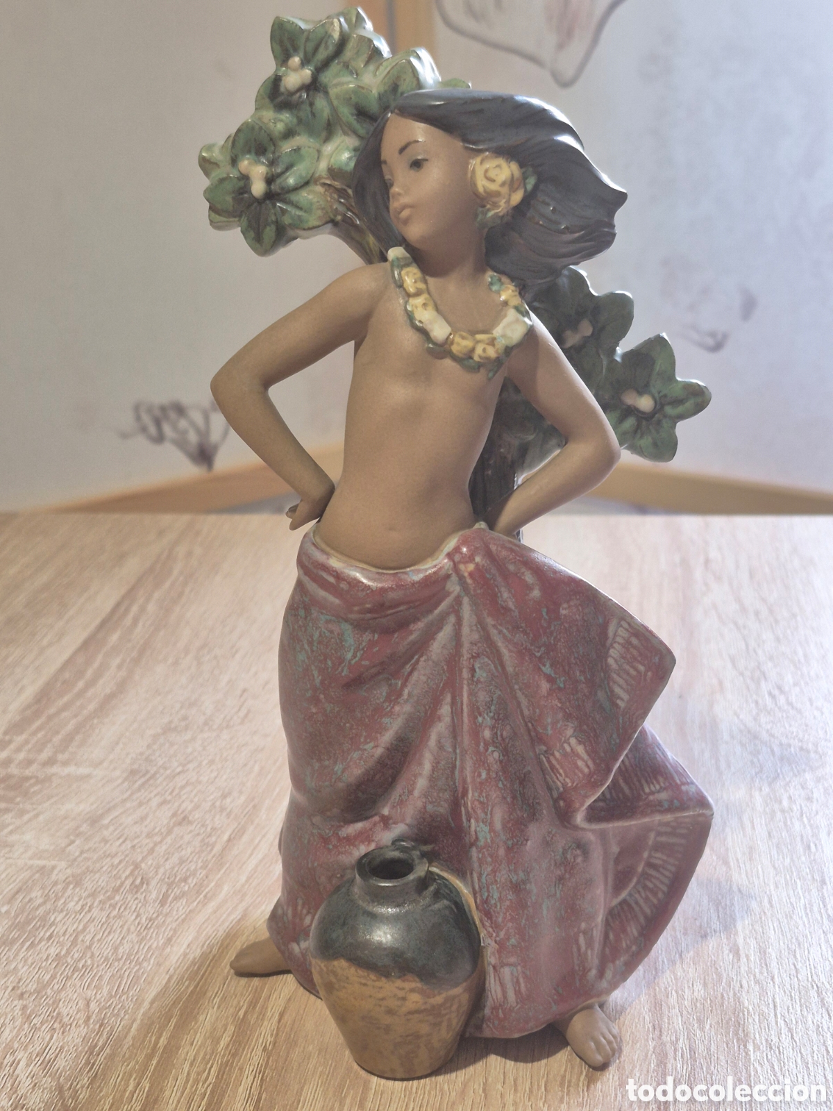 Antig&uuml;edades: Gran Figura de Porcelana Lladr&oacute; &rdquo;Aguadora Tropical&rdquo; N&ordm; 2171 - Gres Mate 24cm