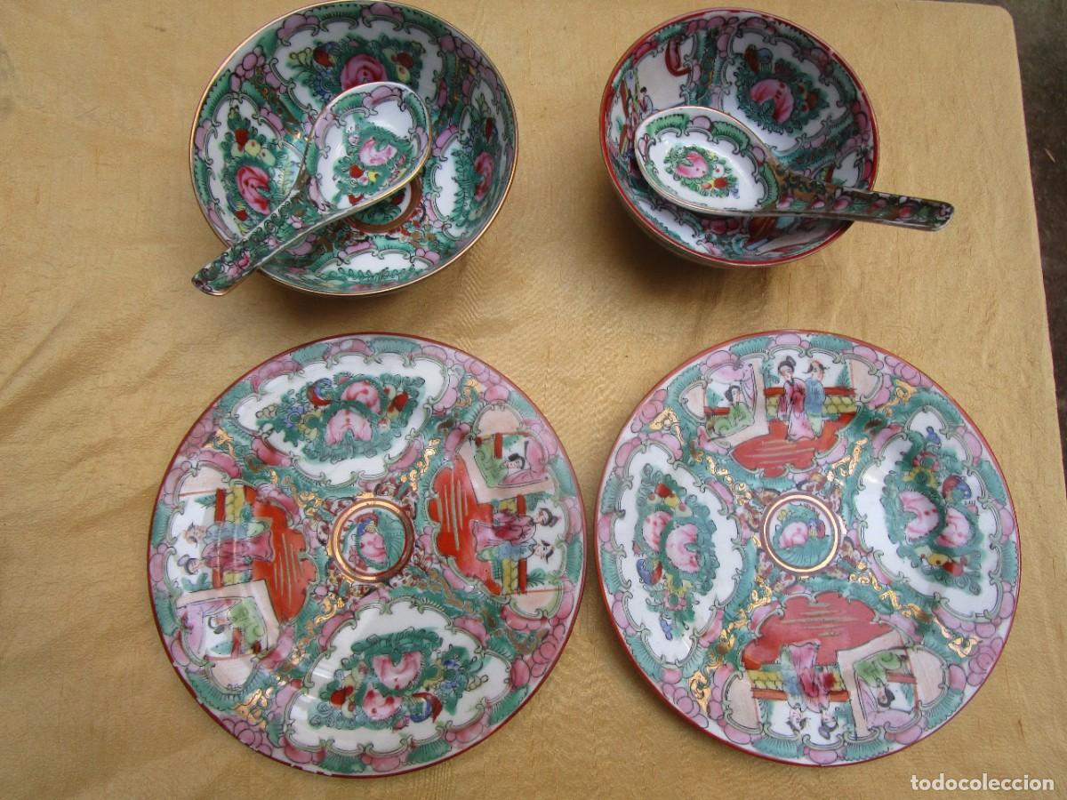 Antig&uuml;edades: PORCELANA CHINA MACAO MA&Ccedil;AU. A&Ntilde;OS 60, DOS BOL TAZAS CON PLATOS Y 2 CUCHARAS, DECO FLORAL Y GALANTE.