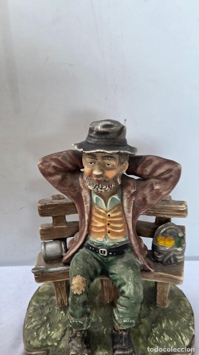 Antig&uuml;edades: figura de terracota vintage