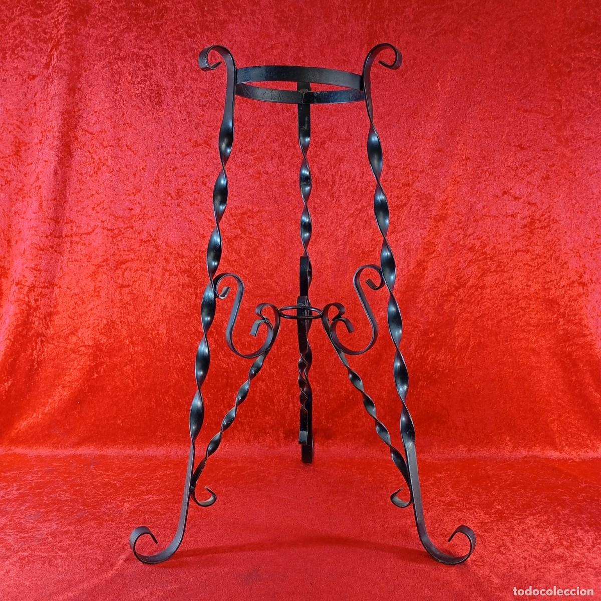Antig&uuml;edades: PRECIOSO SOPORTE DE HIERRO FORJADO MODERNISTA PARA MACETA DE FLORES DE 20 CM - 70 CM ALTURA