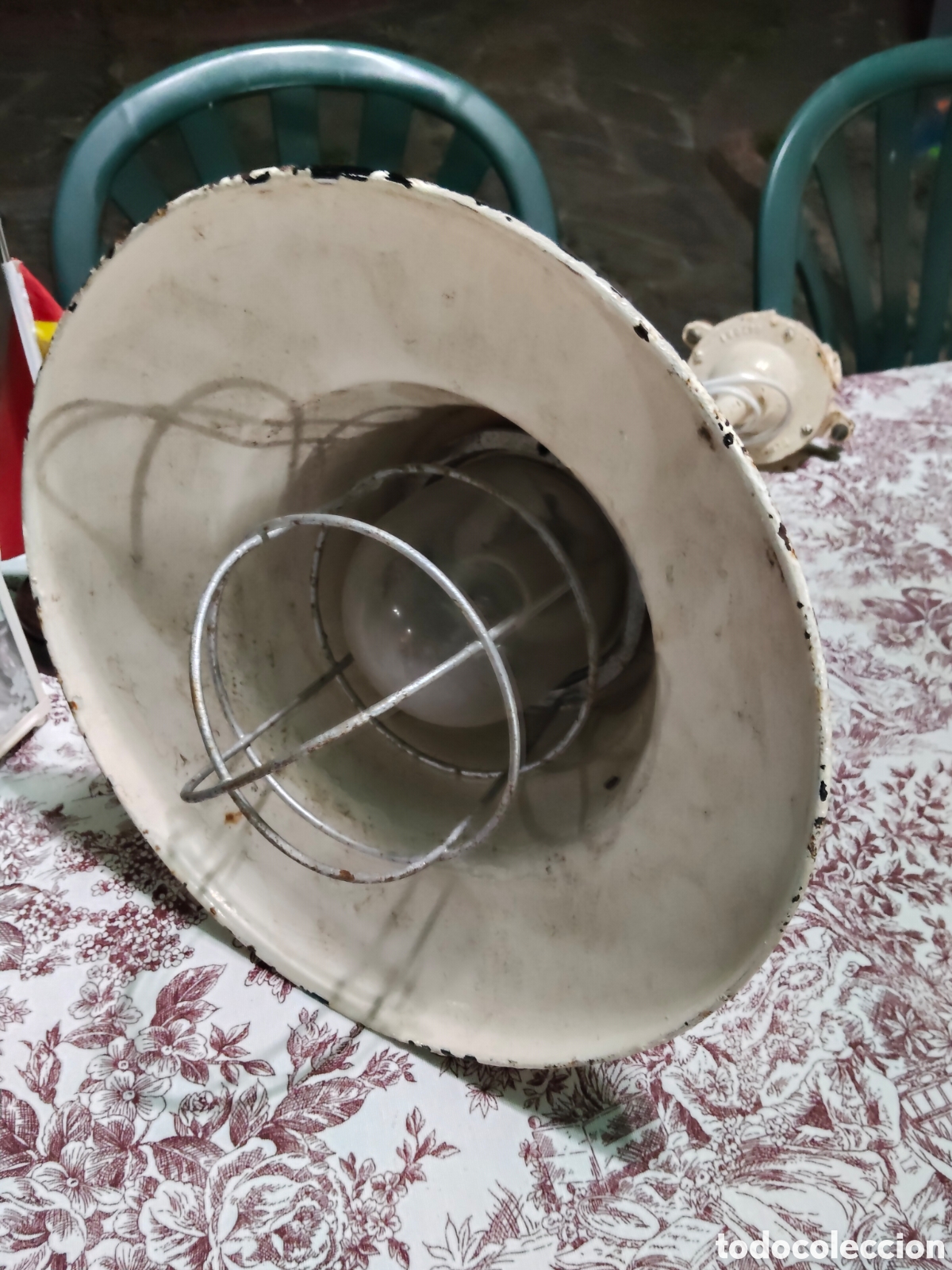 Antig&uuml;edades: Impresionante l&aacute;mpara de barco