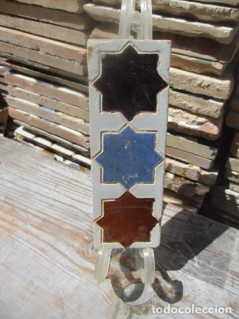 Antig&uuml;edades: azulejo antiguo de Sevilla