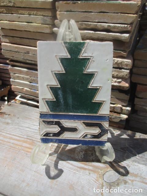 Antig&uuml;edades: azulejo antiguo de Sevilla