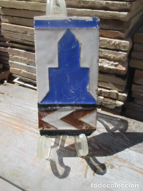 Antig&uuml;edades: azulejo antiguo de Sevilla