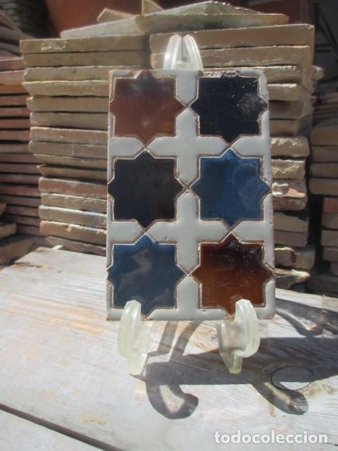 Antig&uuml;edades: azulejo antiguo de Sevilla