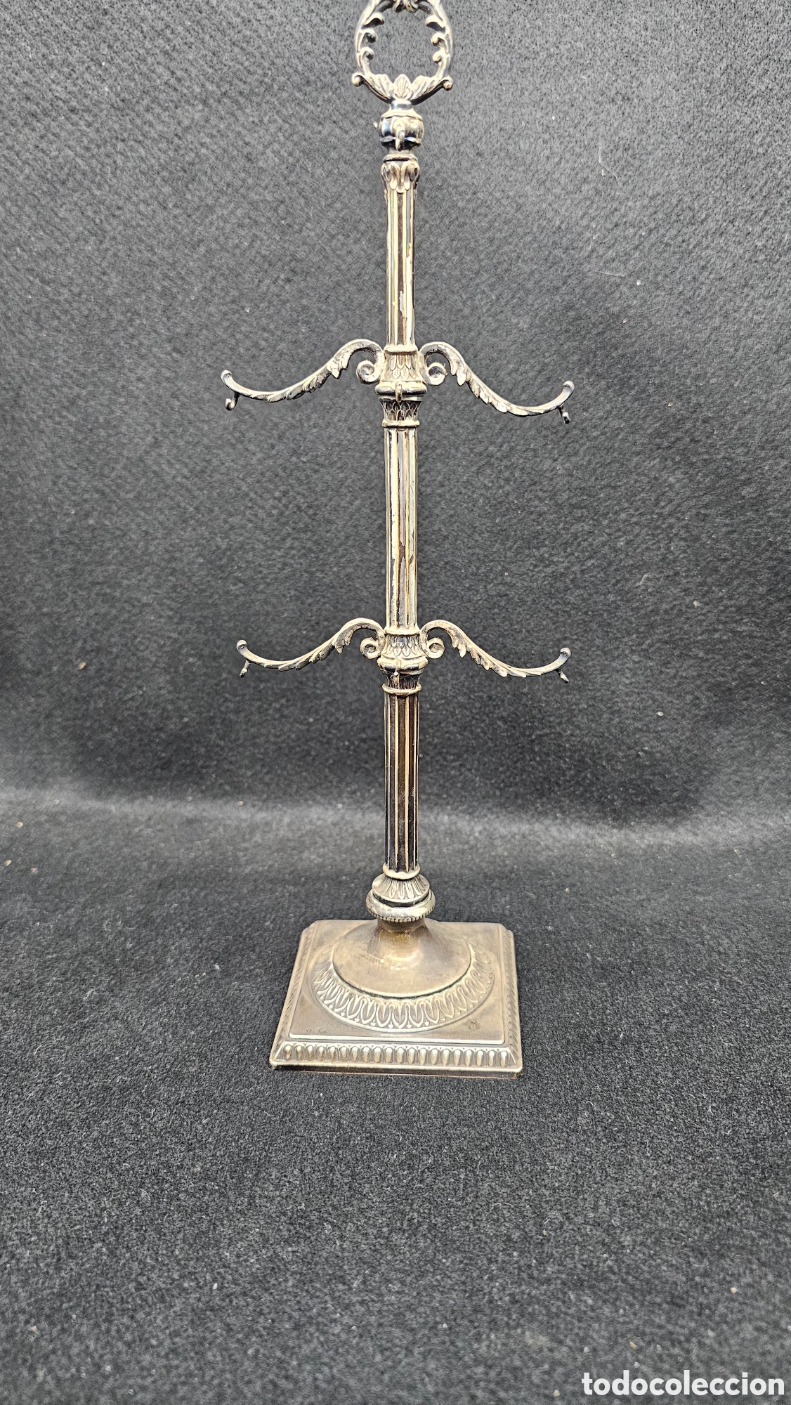 Antiques: Antiguo soporte para joyas de plata de ley contrastada 103 gramos