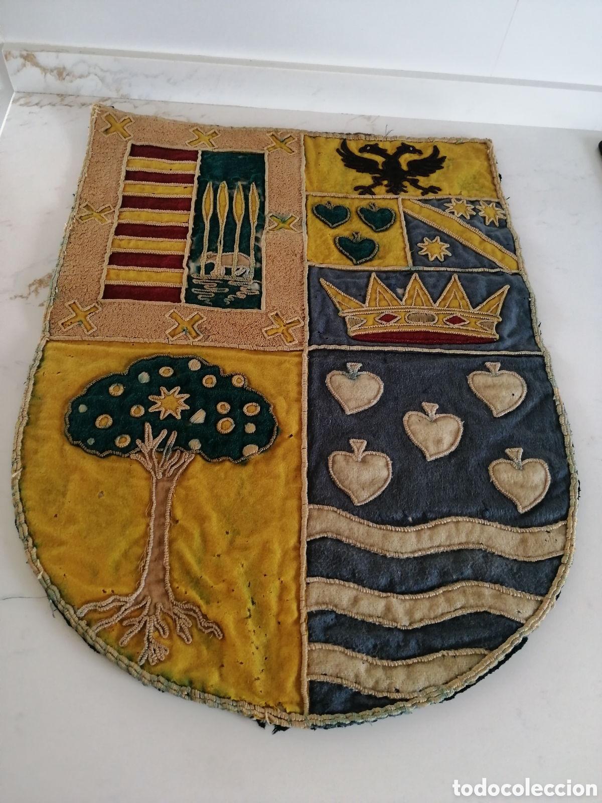 Antiguidades: ANTIGUO REPOSTERO TAPIZ. GERNIKA BIZKAIA