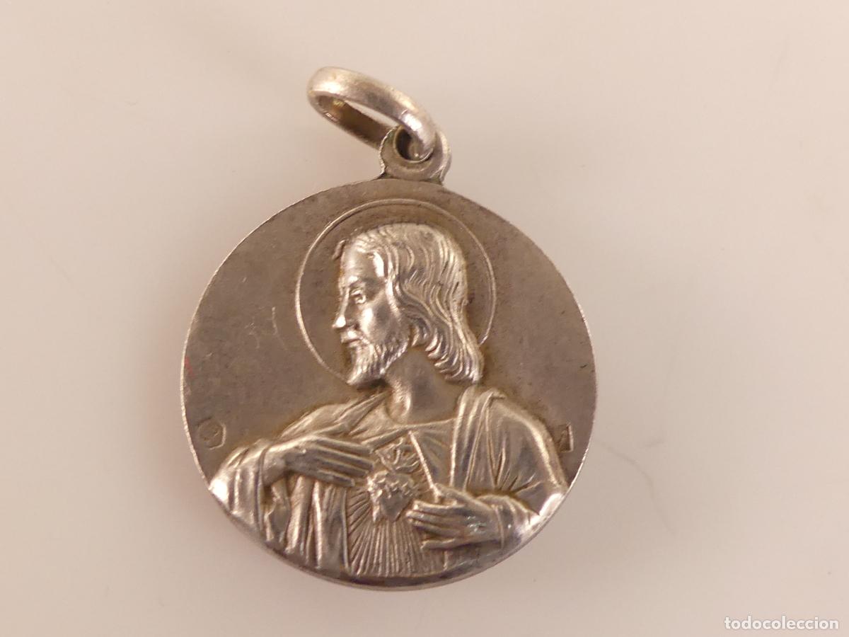 Oggetti Antichi: MEDALLA RELIGIOSA -SAGRADO CORAZON -NUESTRA SE&Ntilde;ORA DE TOMALOS HECHA DE PLATA ANTIGUA