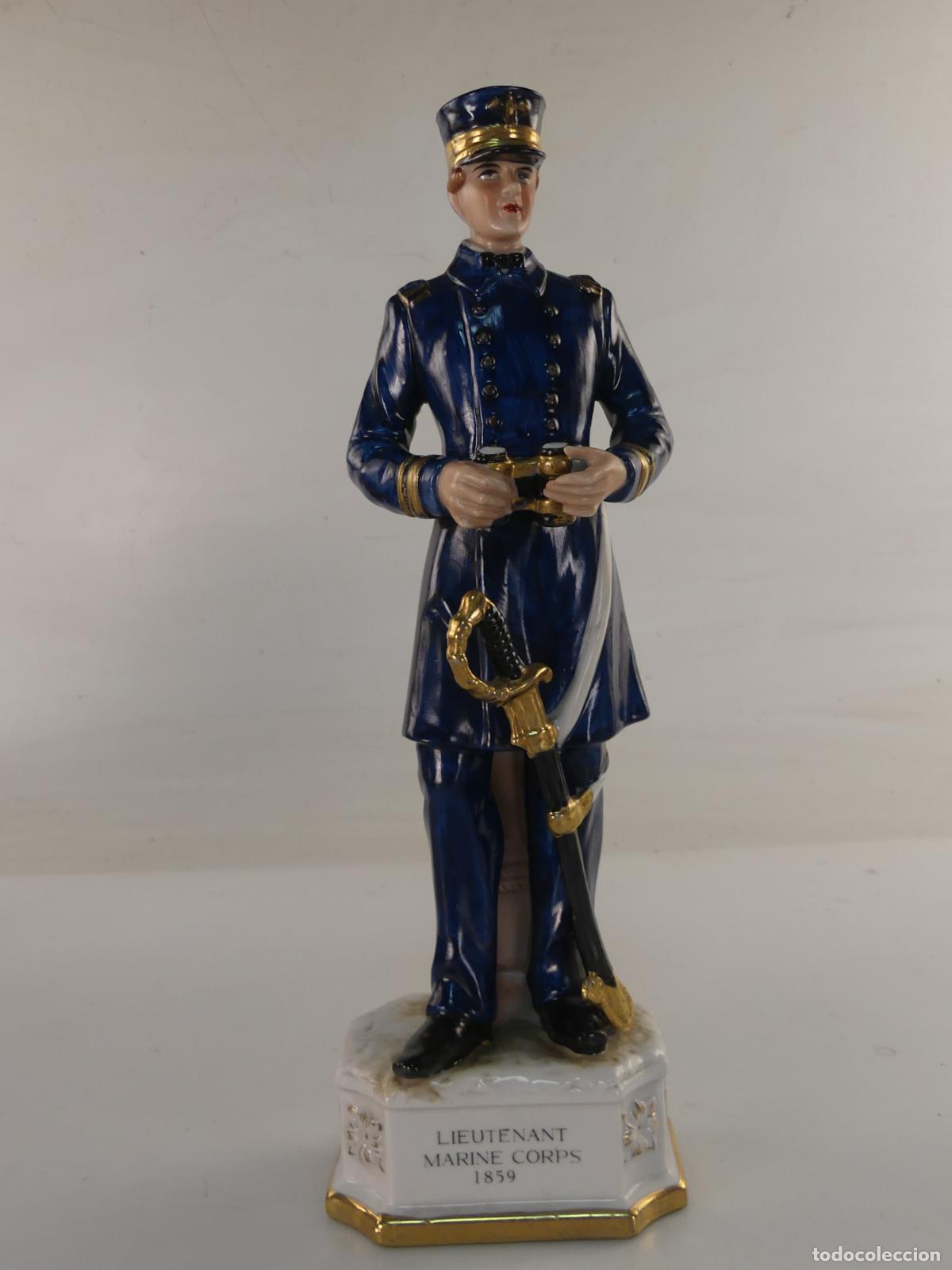Antiquit&eacute;s: FIGURA DE PORCELANA - LEUTENANT MARINE CORPS 1859