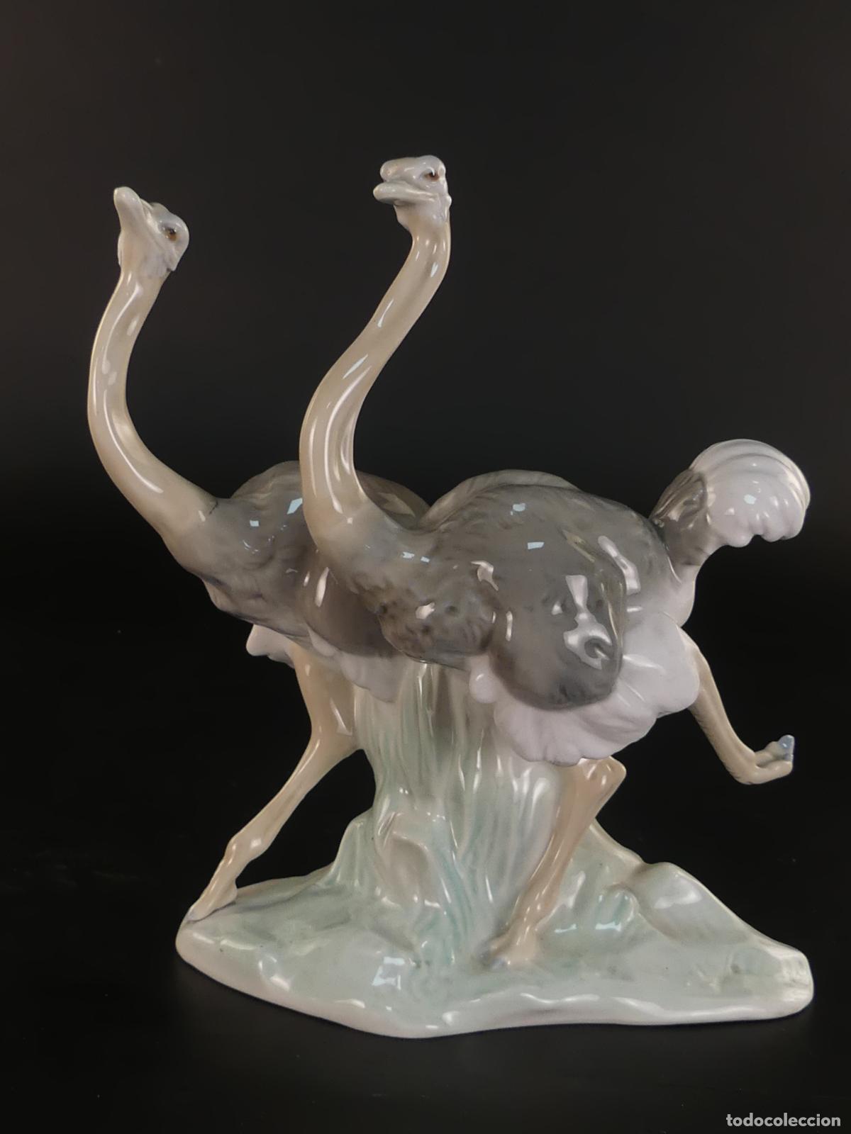 Antiquit&auml;ten: FIGURA DE ABESTRUZ PORCELANA DE LLADRO