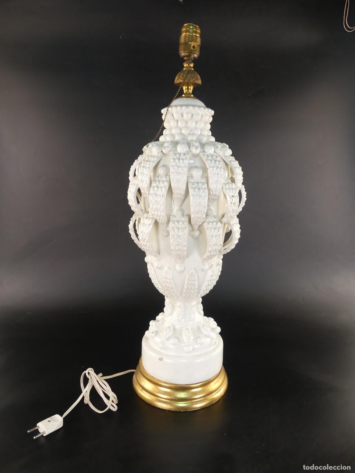 Antiquit&auml;ten: LAMPARA DE PORCELANA DE MANISES