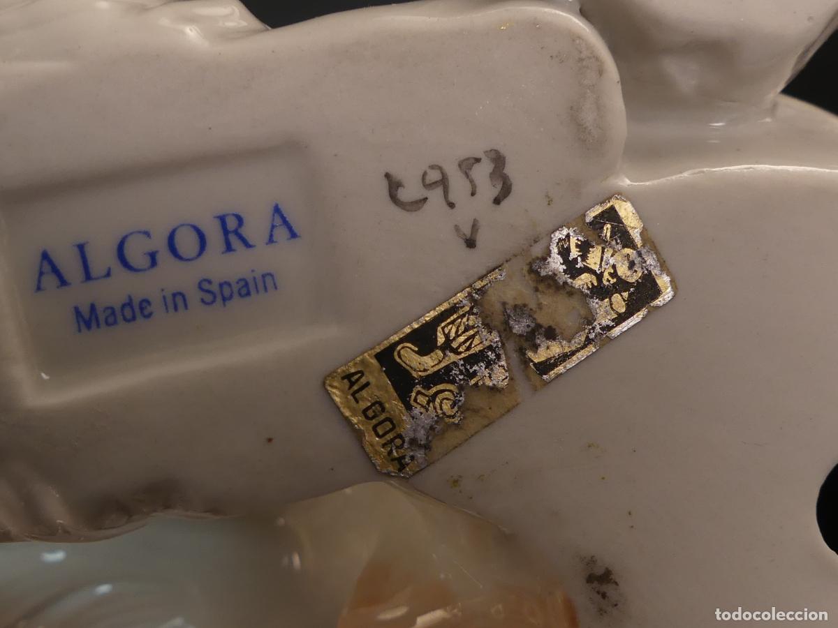 Antig&uuml;edades: FIGURA DE PERRO DE PORCELANA DE ALGORA - Foto 8