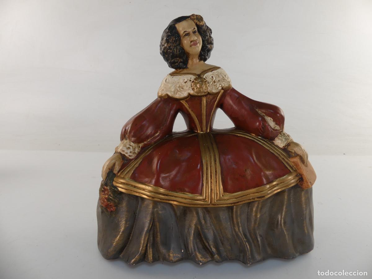 Antiquit&auml;ten: BONITA FIGURA DE MENINA