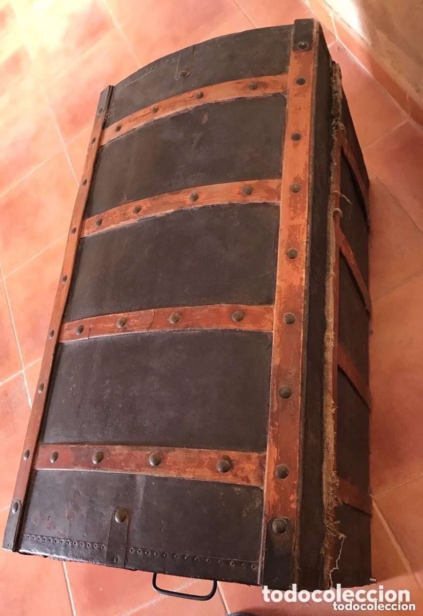 Antig&uuml;edades: Ba&uacute;l antiguo de madera - Foto 2