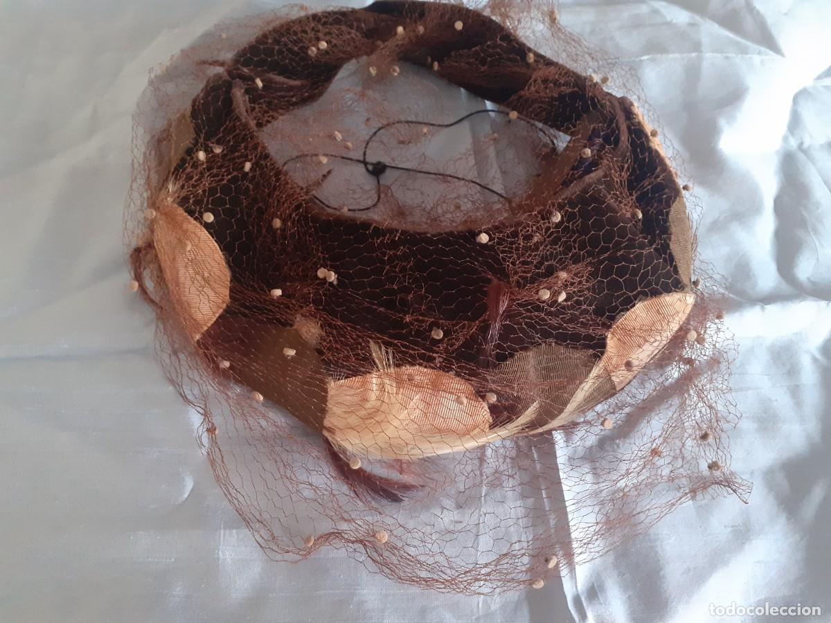 Antig&uuml;edades: Sombrero-Tocado de mujer de 1946 (aproximadamente). - Foto 4