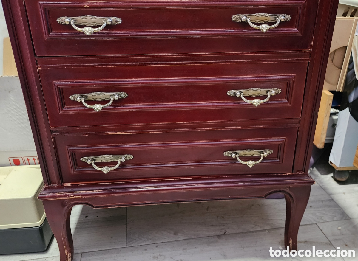 Antig&uuml;edades: C&oacute;moda / Mesilla Auxiliar Vintage Luis XV &ndash; Mueble Caoba 3 Cajones Tiradores Bronce (60x60x35) Resta