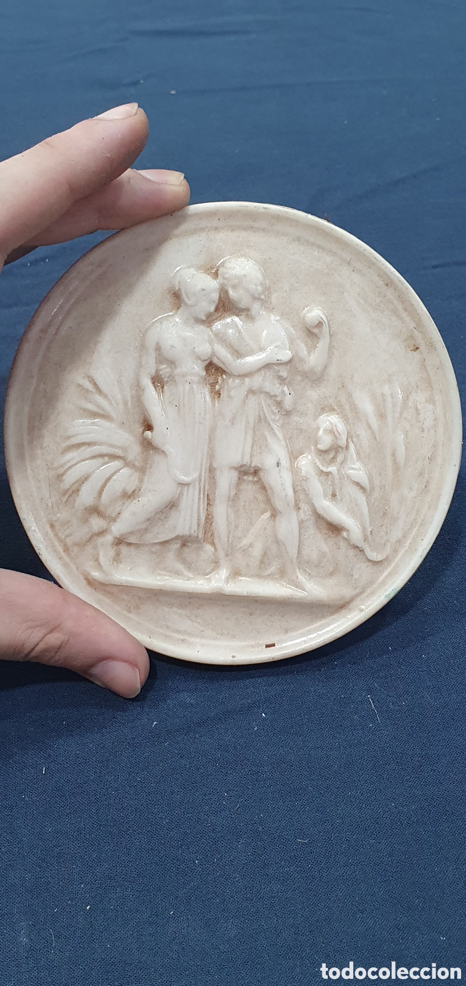 Antig&uuml;edades: Antiguo medallon decorativo. (L135)