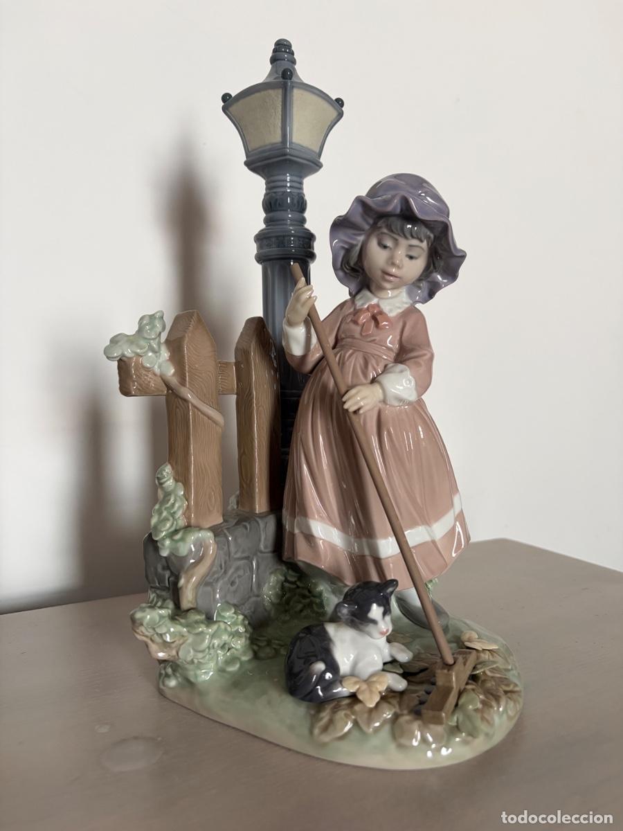 Antiques: Lladr&oacute; Ni&ntilde;a de Oto&ntilde;o, Fall clean-up