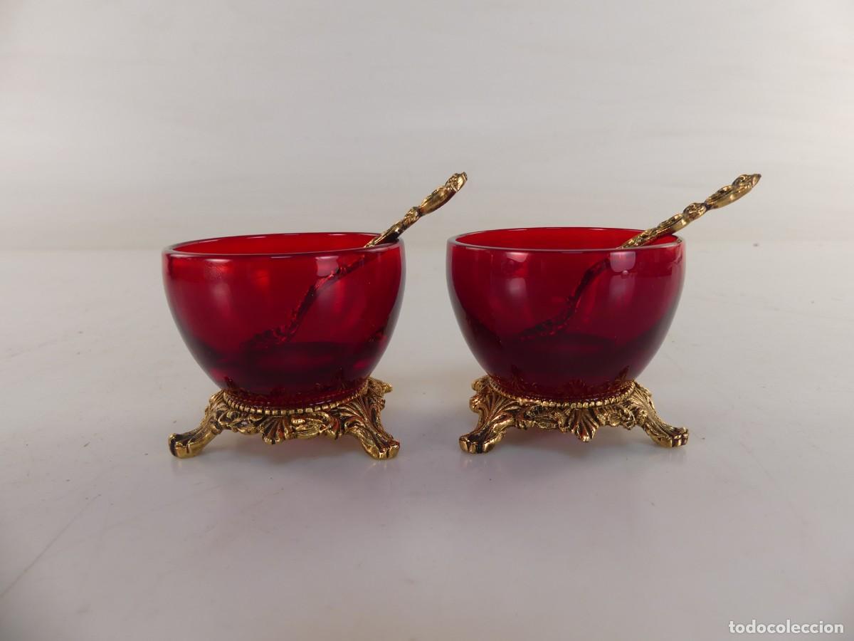 Antiques: SALSERAS O SIMILAR DE CRISTAL Y SOPORTE Y CUCHARAS DE METAL