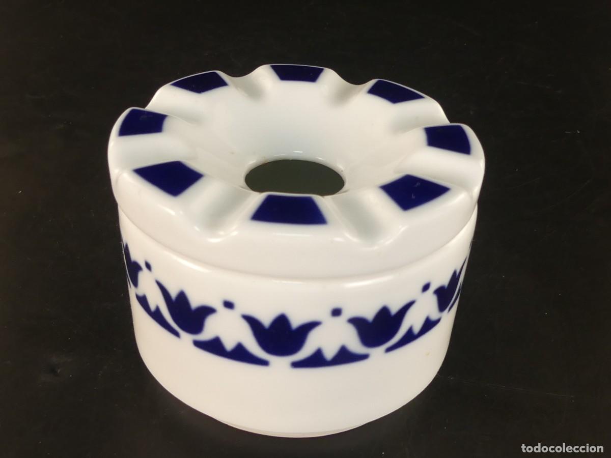 Antiquit&auml;ten: CENICERO DE PORCELANA DE SARGADELOS