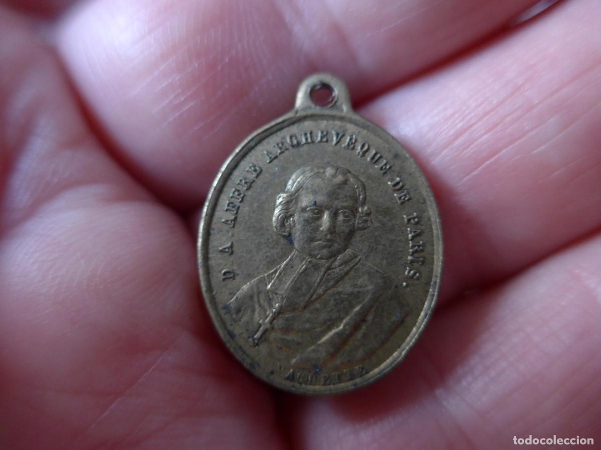 Antig&uuml;edades: MEDALLA D A AFFRE ARCHEVEQUE DE PARIS VACHETTE - Foto 2