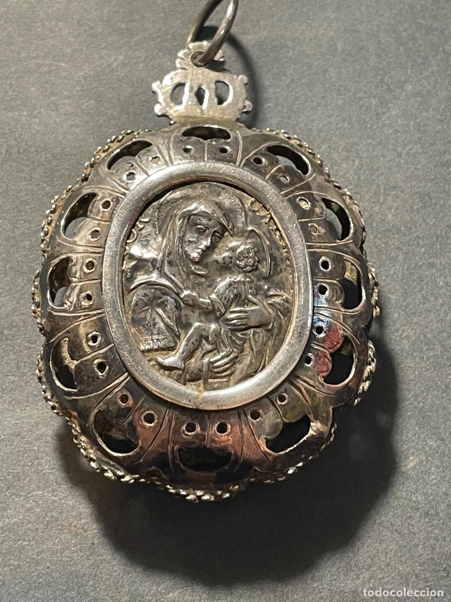 Antig&uuml;edades: ANTIGUO RELICARIO DE PLATA S. XVIII - POR UN LADO VIRGE ESCRITO CARMELO , POR EL OTRO LADO IMAGEN DE