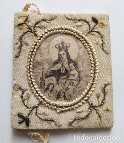 Antiguidades: Parte de un escapulario bordado de la Virgen del Carmen (s. XIX)