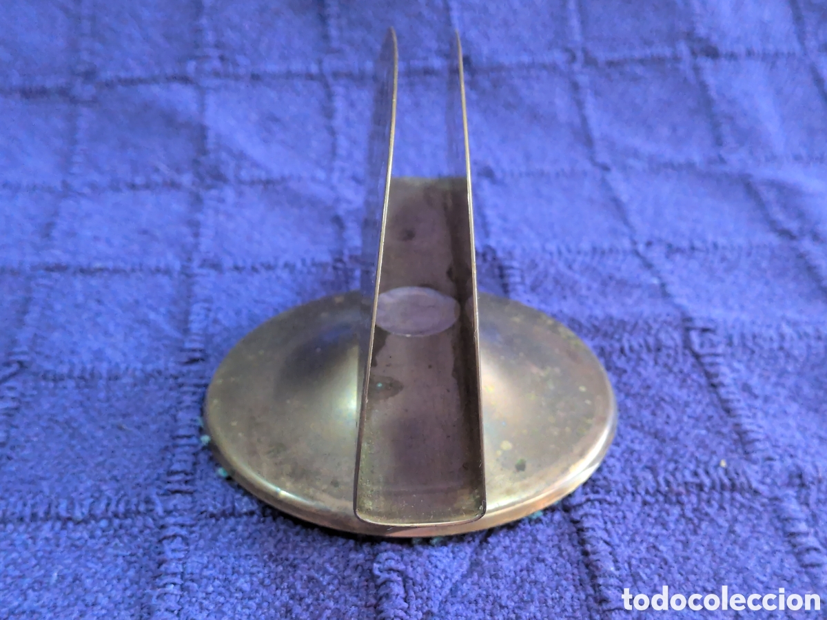 Antig&uuml;edades: Antiguo servilletero de laton o bronce - Foto 2